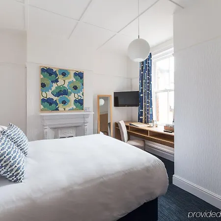 Tommy Jacks Hotel 3*